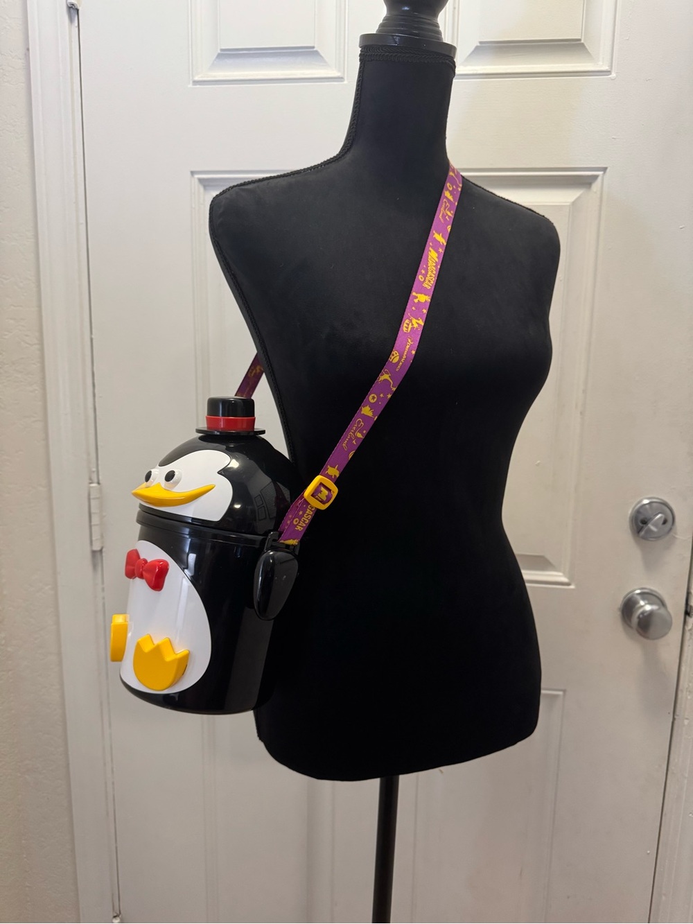 Dreamworks Madagascar Live! Everland Korea Crossbody Popcorn Bucket